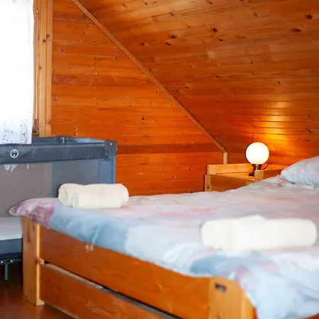 בית נופש Hisica 70