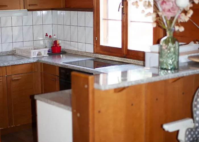 Vakantiehuis Hisica 70 *